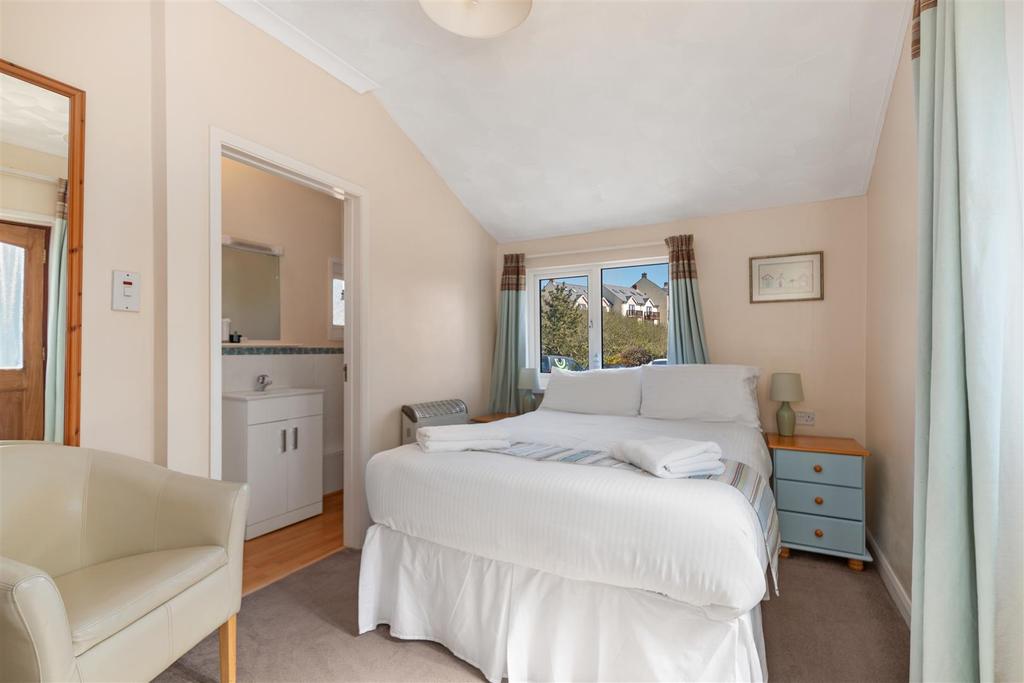 Anchor Guest House - Re-shoot 23rd April 2012 - LA