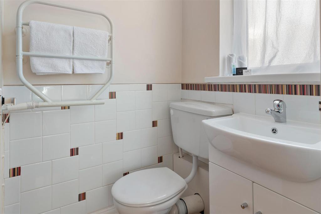 Anchor Guest House - Re-shoot 23rd April 2012 - LA