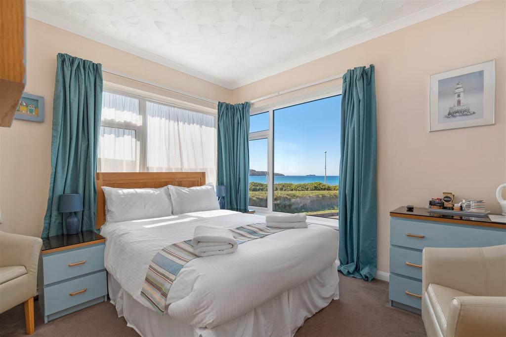 Anchor Guest House - Re-shoot 23rd April 2012 - LA