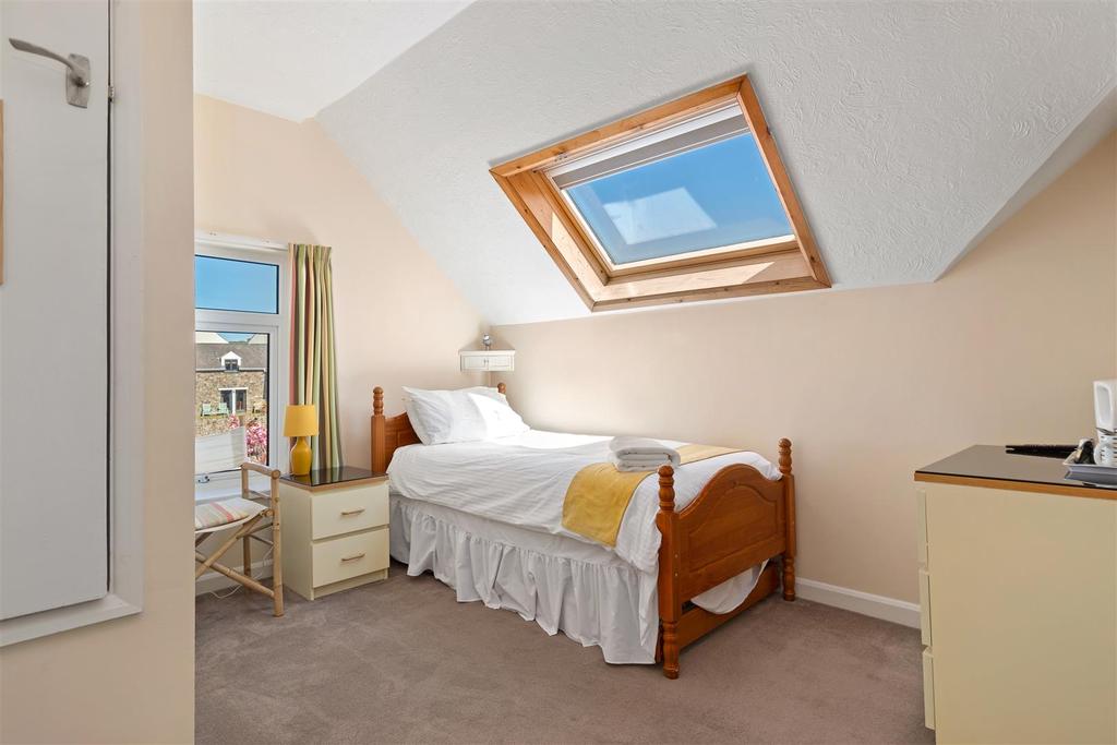 Anchor Guest House - Re-shoot 23rd April 2012 - LA