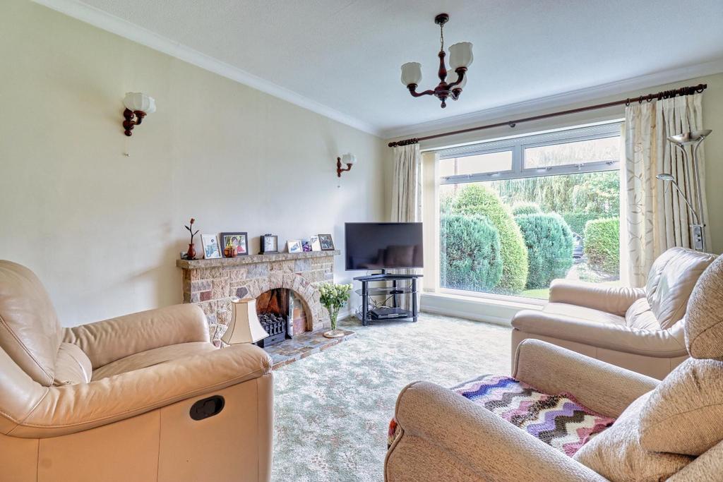 Westbrook Close, Horsforth 4 bed detached house £425,000