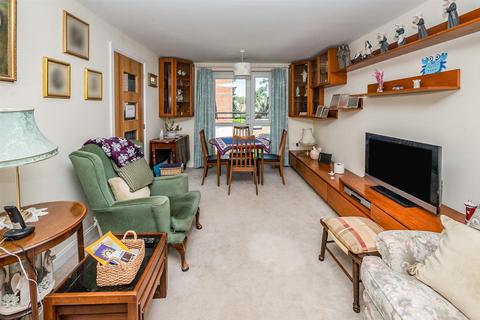 1 bedroom apartment for sale, Constance Place, 111 London Road, Knebworth, Hertfordshire, SG3 6EE