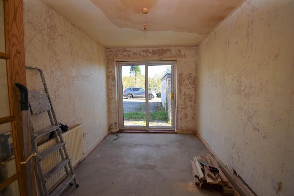 Dining Room.jpg