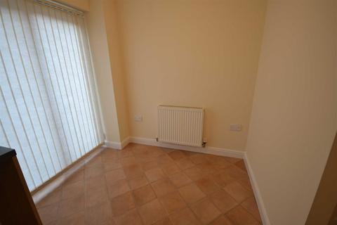 17 Astbury Chase, Darwen, BB3 3BD