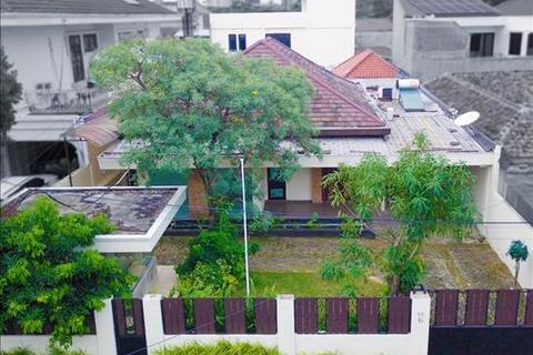 6 bedroom house - Jl. Cirebon No.6 Menteng, Jakarta Pusat. Indonesia