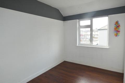8 Dagenham Road, Romford, RM7 0BH