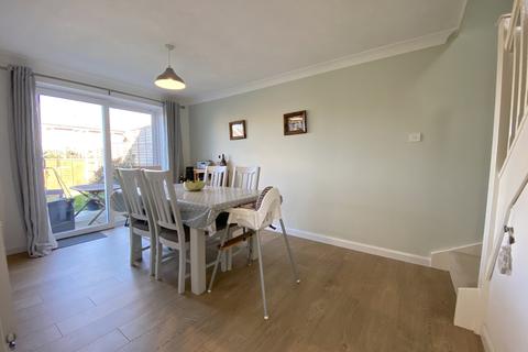 3 Borrowdale Close, Eastbourne, BN23 8HX