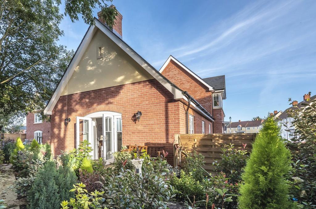 Orchard Brook, Long Melford, Sudbury... 2 bed bungalow £335,000