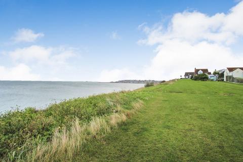 2 bedroom bungalow for sale, Humber Avenue, Herne Bay