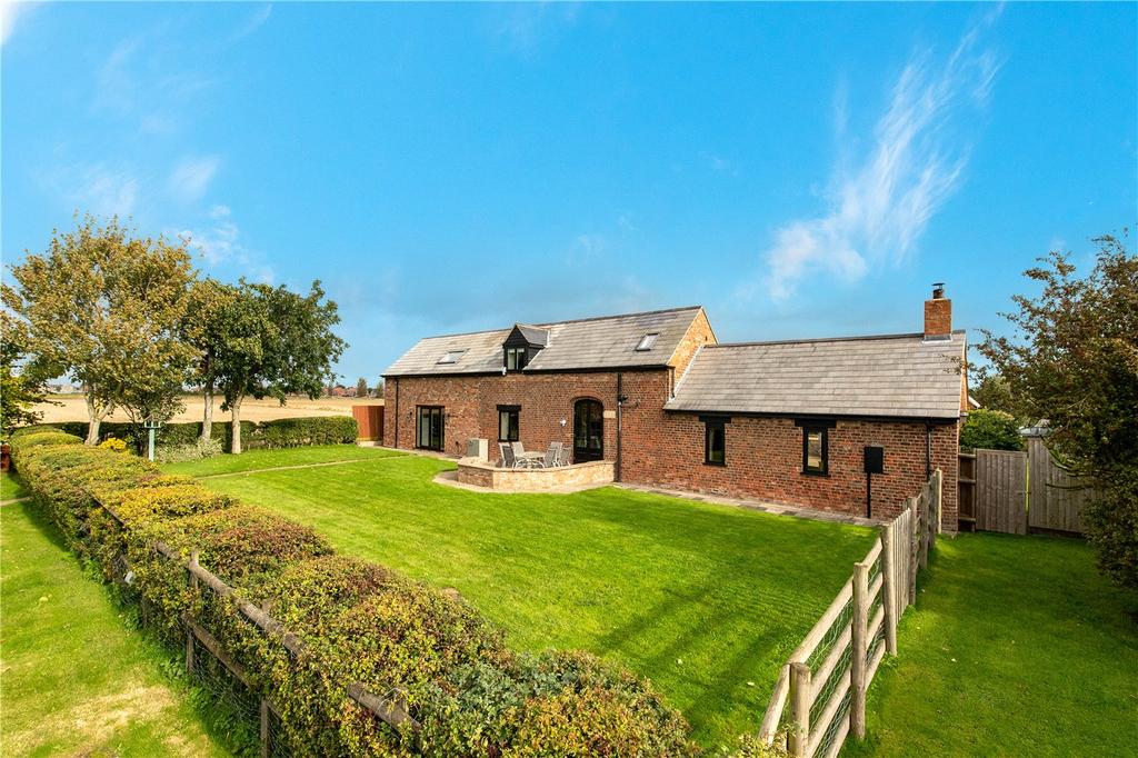 Black Hole Drove, West Pinchbeck, Spalding, PE11 4 bed barn conversion