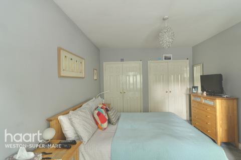 38 Willow Close, St Georges, Weston-super-mare, BS22 7XF