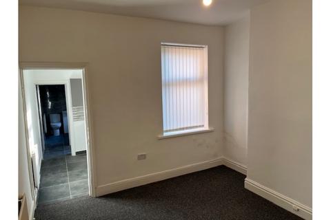 3 bedroom terraced house to rent, Pershore Road, Cotteridge, Birmingham