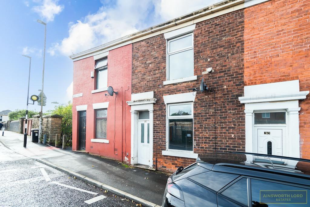New Chapel Street, Mill Hill, Blackburn 3 bed terraced house £85,000