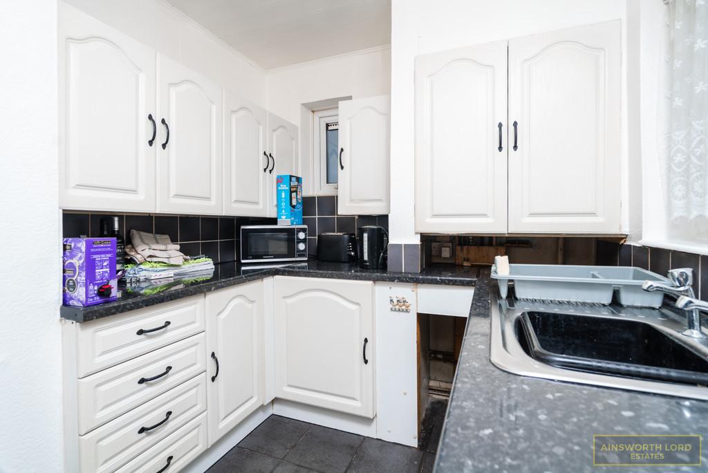 Rolleston Road, Blackburn 1 bed flat £65,000