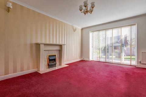 1 Haydon Close, Studley, B80 7SP