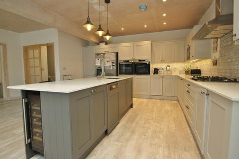 50 Monkhams Drive, Woodford Green, IG8 0LD