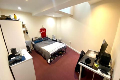 4 bedroom terraced house to rent, 14 Khartoum Road, Ecclesall