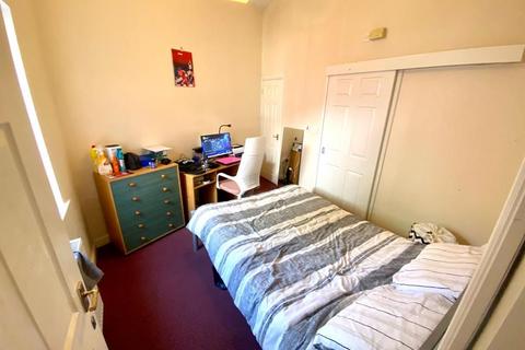 4 bedroom terraced house to rent, 14 Khartoum Road, Ecclesall