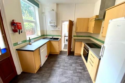 5 bedroom terraced house to rent - 15 Rossington Road, Hunters Bar