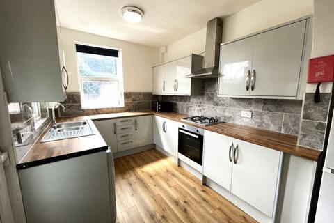 5 bedroom house share to rent, 27 Wadbrough Road, Ecclesall