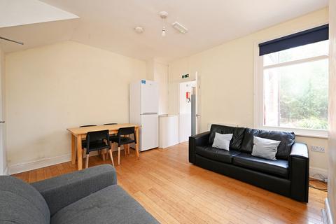 4 bedroom house share to rent, 28 Wadbrough Road, Ecclesall
