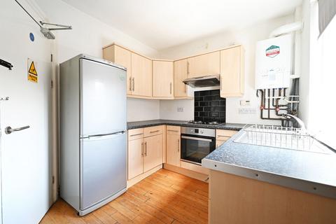 4 bedroom house share to rent, 28 Wadbrough Road, Ecclesall