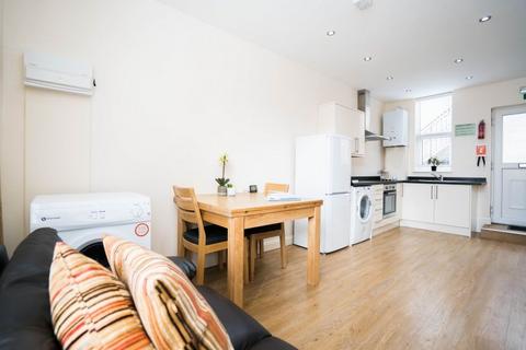 undefined, Flat 1 The Cottage, Broomhall, S10