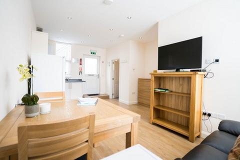 undefined, Flat 1 The Cottage, Broomhall, S10