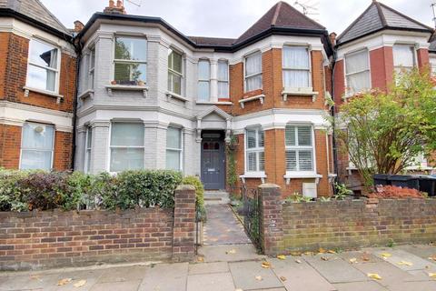 112b Marlborough Road, London, N22 8NN