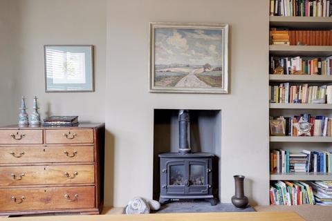 112b Marlborough Road, London, N22 8NN