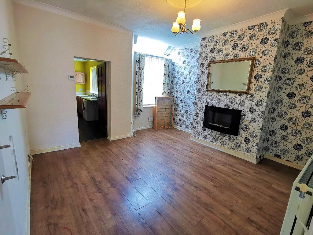 Windsor Road, Harpurhey, Manchester, M9 2 bed terraced house £750 pcm