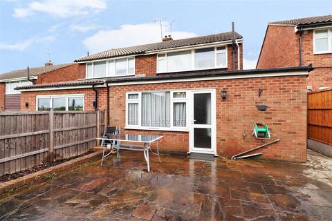 65 Wessex Drive, Erith, DA8 3AE