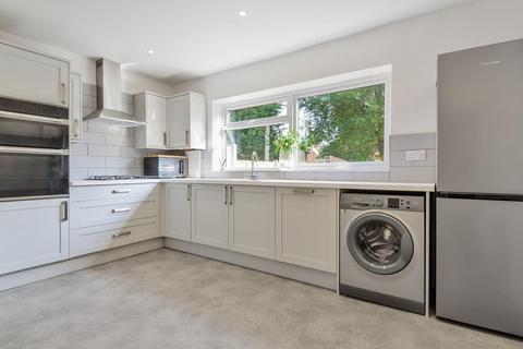 29 Fairfield, Ingatestone, CM4 9ER