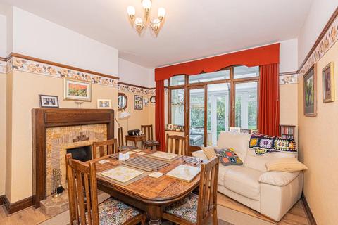 22 Tattenham Grove, Epsom, KT18 5QP