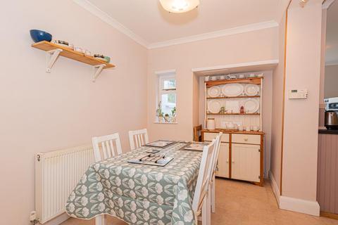 22 Tattenham Grove, Epsom, KT18 5QP