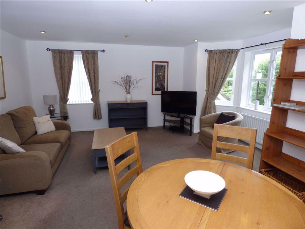 Carnoustie Court, West Monkseaton 2 bed flat £675 pcm (£156 pw)