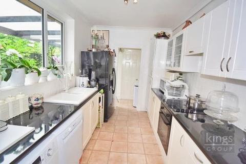 3 bedroom house for sale - Sketty Road, Enfield