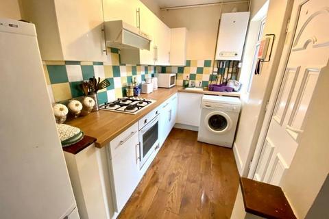 3 bedroom house share to rent, 11 Leamington Street, Crookes