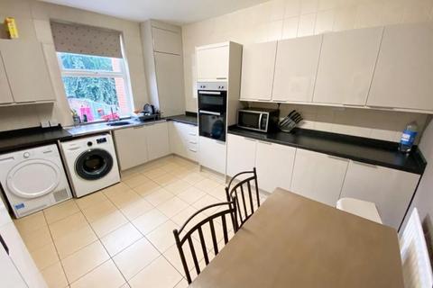 5 bedroom house share to rent, 26 Walton Road, Ecclesall