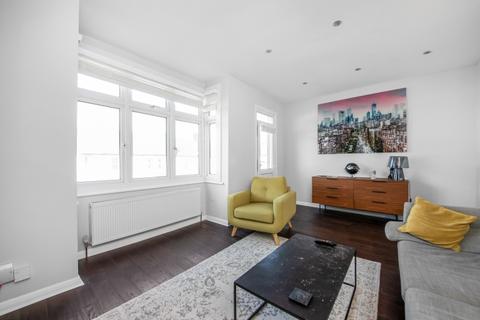 2 bedroom maisonette for sale - Bramshot Avenue Charlton SE7
