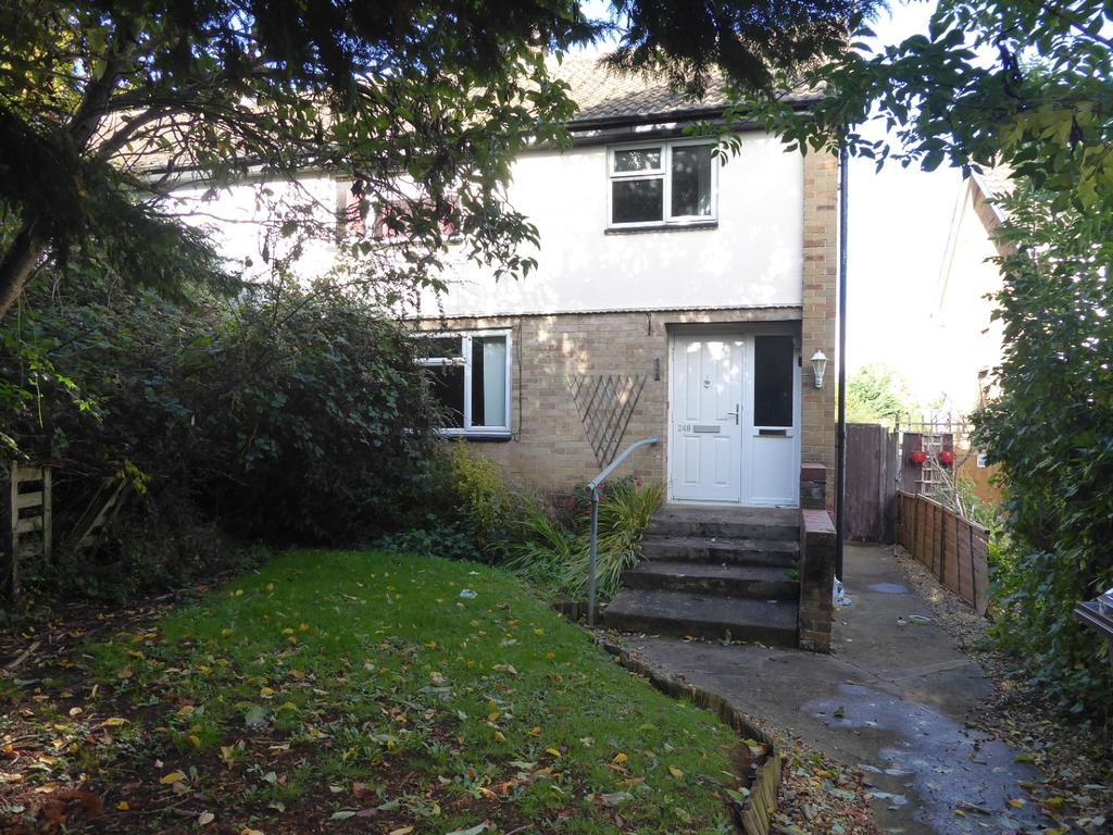 Bretch Hill, Banbury 4 bed semidetached house £210,000