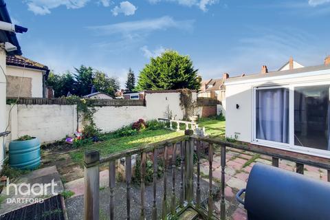30 Beaconsfield Road, Bexley, DA5 2AE