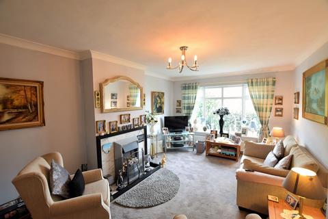 95 Cypress Close, Clacton-on-sea, CO15 4RG