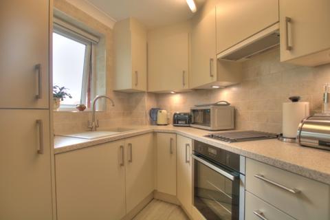 1 bedroom flat for sale - Browning Court, Fenham, Newcastle upon Tyne, NE4