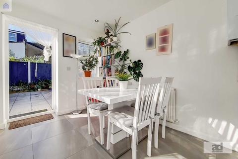 59 Ranelagh Road, London, E11 3JW