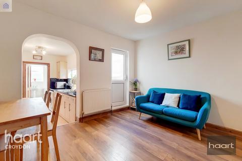 31 Stanley Grove, Croydon, CR0 3QW