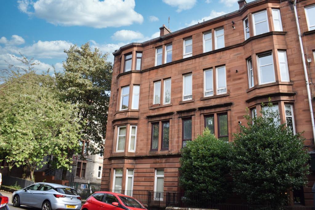Thornwood Drive, Flat 3/1, Thornwood, Glasgow, G11 7TR 1 bed flat £