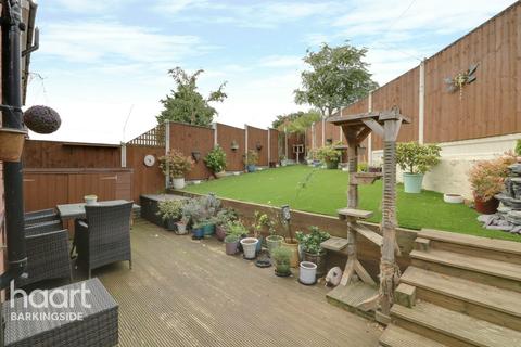 91 Burrow Road, Chigwell, IG7 4NL
