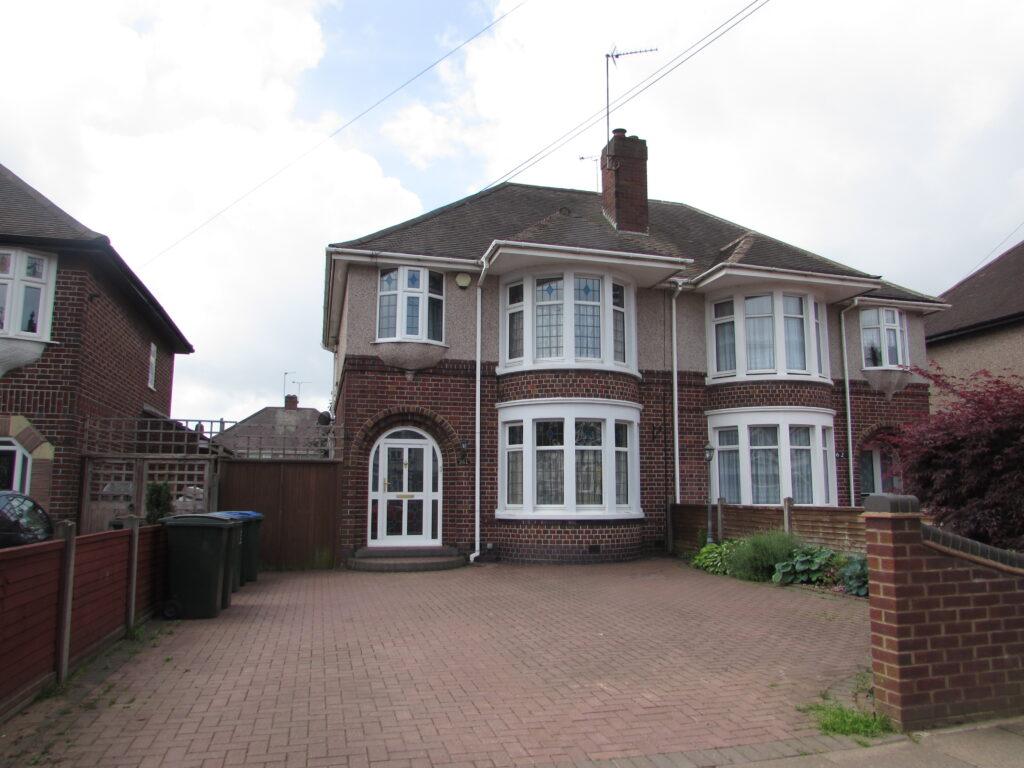 Daventry Road, Coventry 3 bed semidetached house £335,000