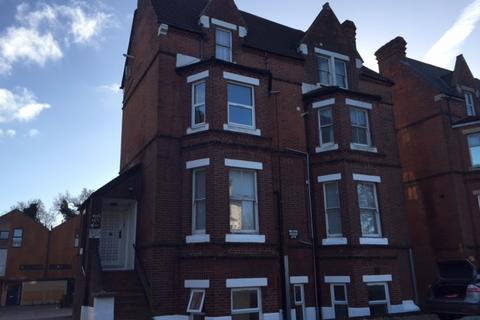 2 bedroom apartment to rent, Church Road, London, SE19